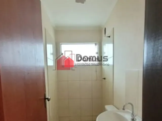 Comercial para alugar, no bairro Chácara Galega em Pindamonhangaba