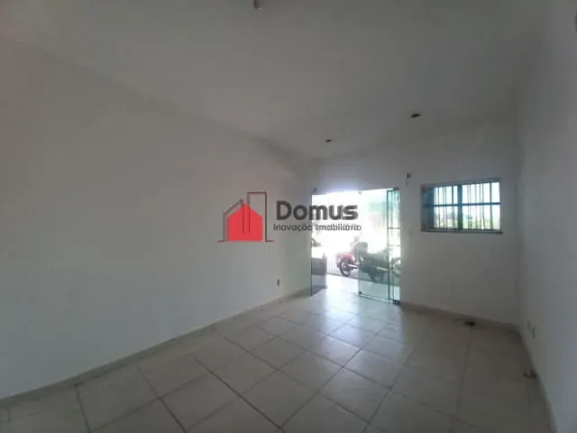 Comercial para alugar, no bairro Chácara Galega em Pindamonhangaba