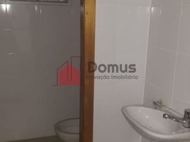 Sala para alugar, no bairro Centro em Pindamonhangaba
