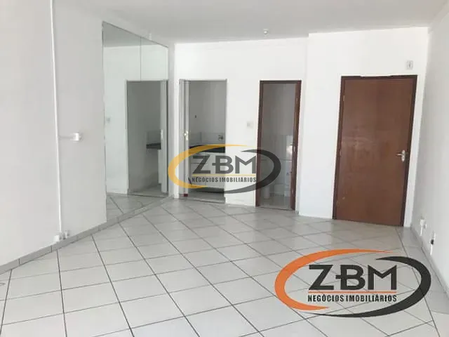 Sala para alugar, no bairro Centro em Londrina