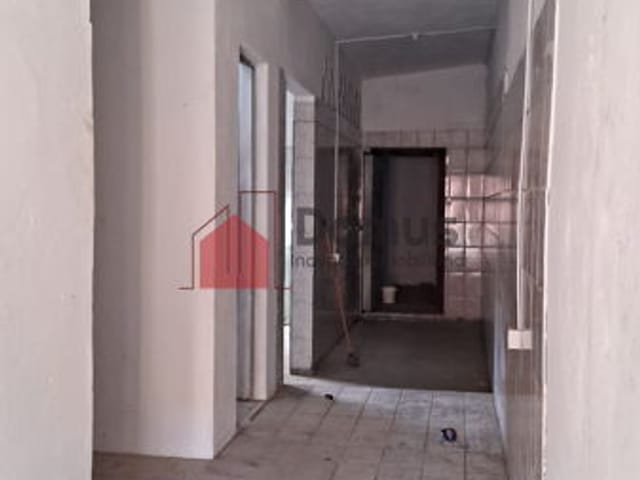 Loja para alugar, no bairro Parque São Domingos em Pindamonhangaba