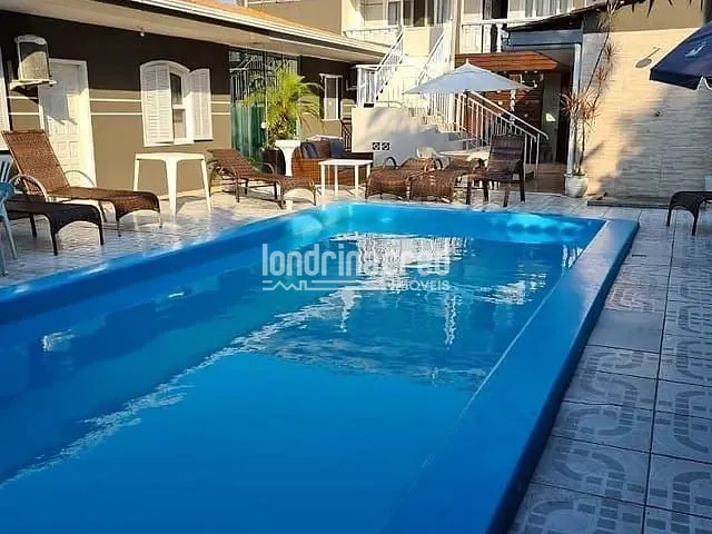 Comercial à venda, no bairro Centro em Pontal Do Paraná