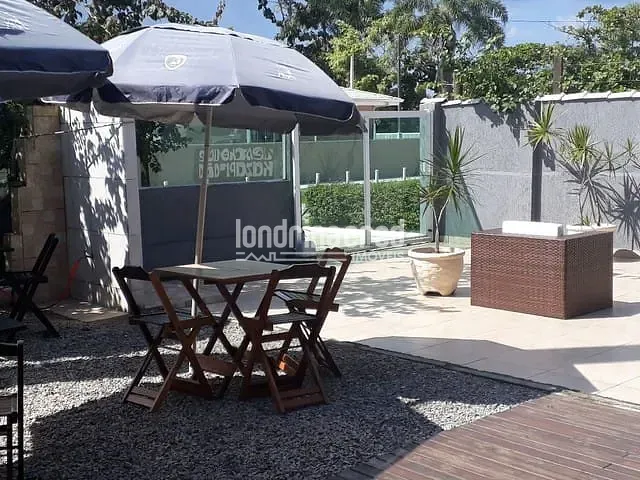 Comercial à venda, no bairro Centro em Pontal Do Paraná