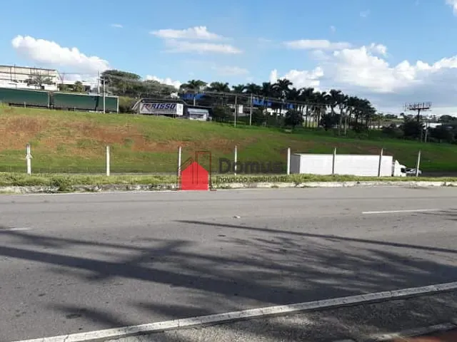 Galpão / Barracão com 3400m², à venda ou para alugar, no bairro Loteamento Industrial em Taubaté