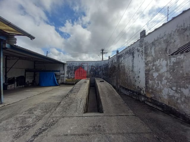 Galpão / Barracão com 300m², à venda ou para alugar, no bairro Parque das Nações em Pindamonhangaba