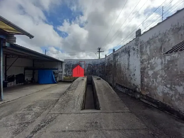 Galpão / Barracão com 300m², à venda ou para alugar, no bairro Parque das Nações em Pindamonhangaba