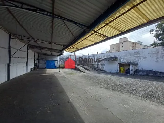 Galpão / Barracão com 300m², à venda ou para alugar, no bairro Parque das Nações em Pindamonhangaba