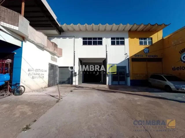 Galpão / Barracão com 869m², para alugar, no bairro Salé em Santarém
