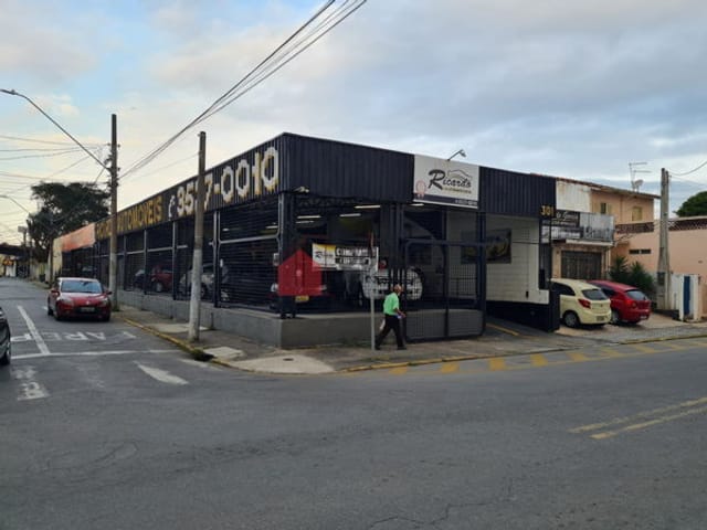 Galpão / Barracão com 500m², à venda ou para alugar, no bairro Chácara Galega em Pindamonhangaba