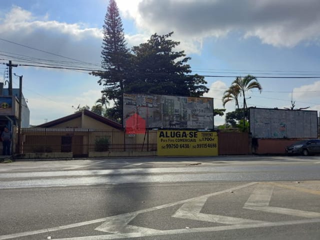 Comercial com 1700m², para alugar, no bairro Belém em Taubaté