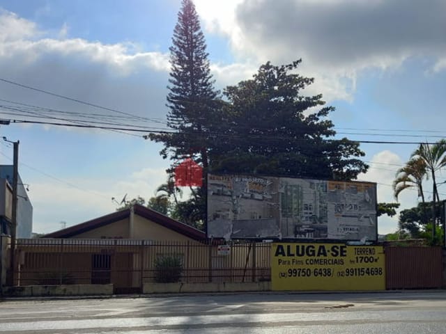 Comercial com 1700m², para alugar, no bairro Belém em Taubaté