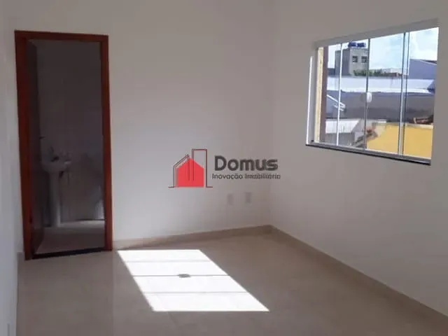 Sala com 494m², para alugar, no bairro Centro em Pindamonhangaba