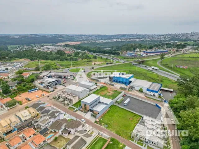Galpão / Barracão à venda, no bairro Colônia Dona Luíza em Ponta Grossa