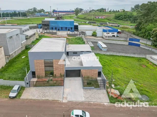Galpão / Barracão à venda, no bairro Colônia Dona Luíza em Ponta Grossa