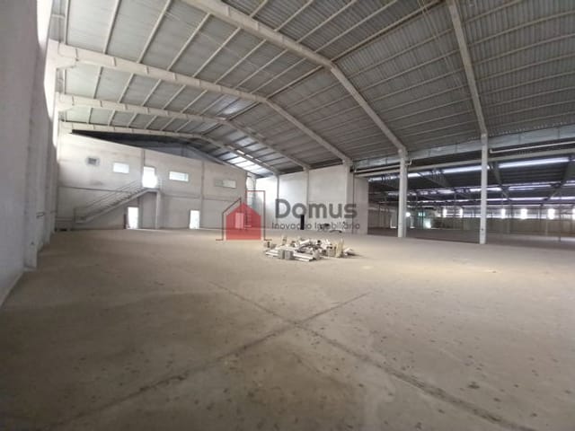Galpão / Barracão para alugar, no bairro Residencial e Comercial Cidade Jardim em Pindamonhangaba