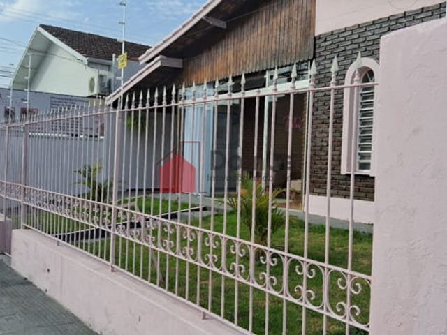 Comercial para alugar, no bairro São Benedito em Pindamonhangaba