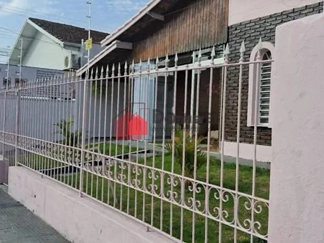 Comercial para alugar, no bairro São Benedito em Pindamonhangaba