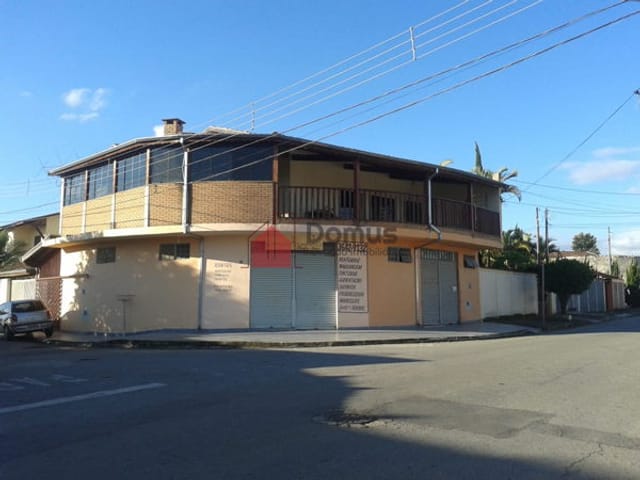 Loja com 70m², para alugar, no bairro Residencial Comercial Vila Verde em Pindamonhangaba