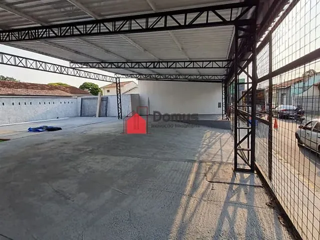 Comercial para alugar, no bairro Chácara Galega em Pindamonhangaba