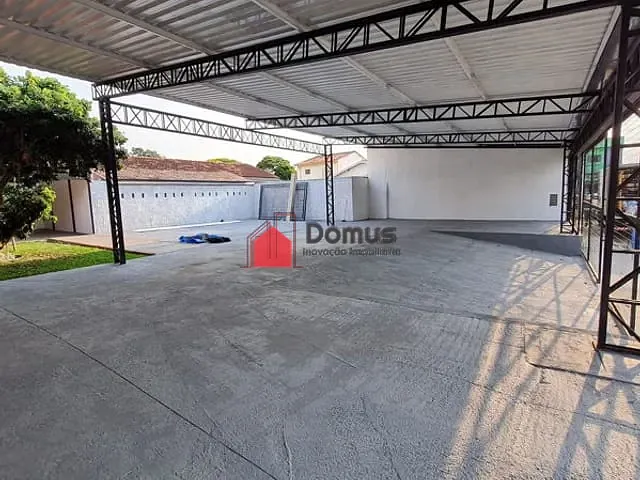 Comercial para alugar, no bairro Chácara Galega em Pindamonhangaba