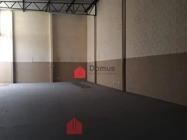 Galpão / Barracão à venda ou para alugar, no bairro Maria Áurea em Pindamonhangaba