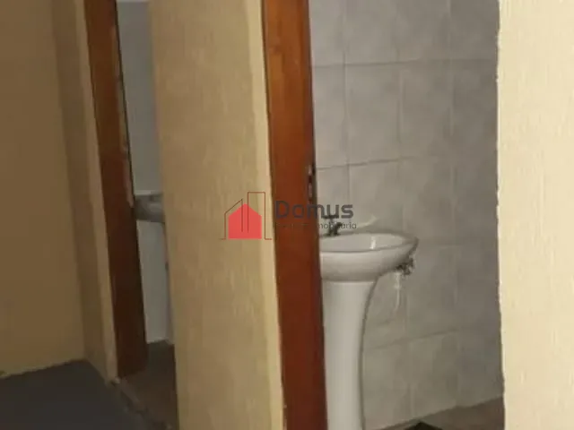 Galpão / Barracão à venda ou para alugar, no bairro Maria Áurea em Pindamonhangaba