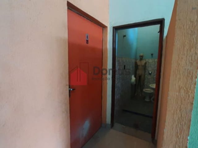 Comercial para alugar, no bairro Moreira César em Pindamonhangaba