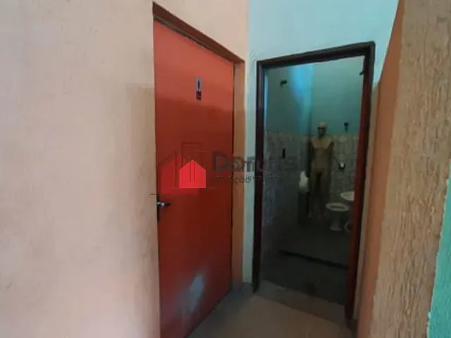 Comercial para alugar, no bairro Moreira César em Pindamonhangaba