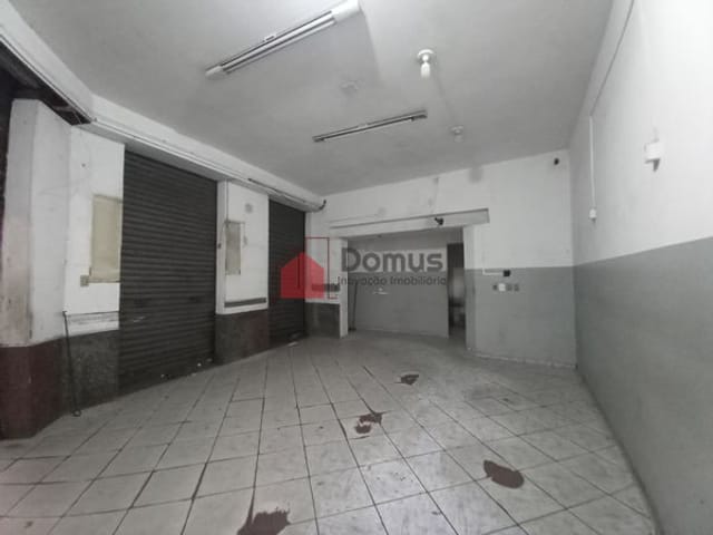 Comercial para alugar, no bairro Centro em Pindamonhangaba