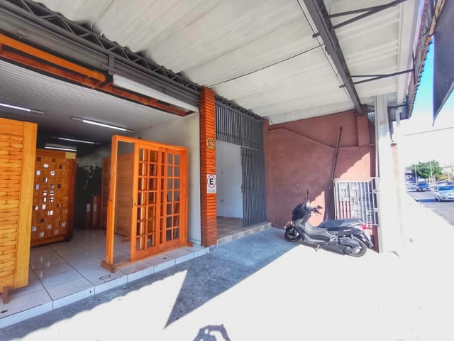 Sala com 32m² 1 quarto e 1 banheiro, para alugar, no bairro Vila São Geraldo em Taubaté