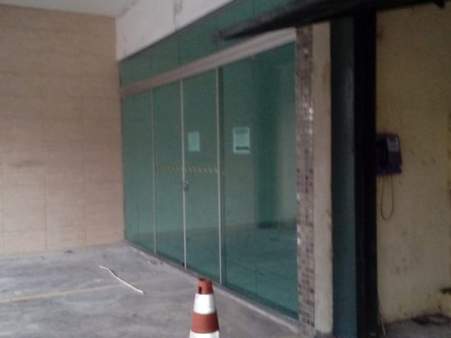 Sala para alugar, no bairro Centro em Pindamonhangaba