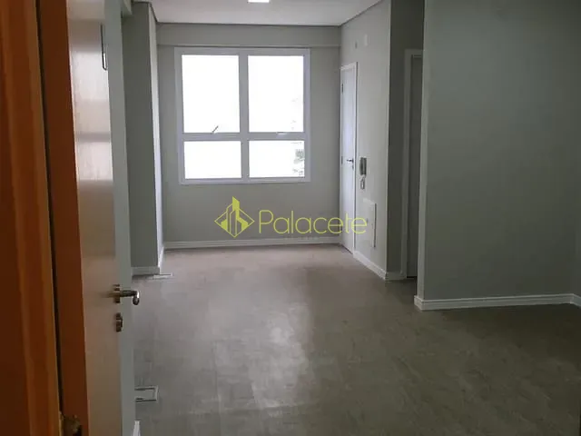 Sala com 28m², à venda, no bairro Centro em Jacareí