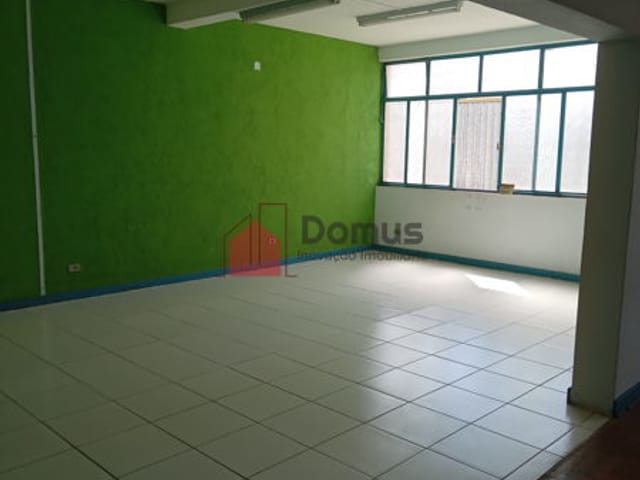 Sala para alugar, no bairro Centro em Pindamonhangaba