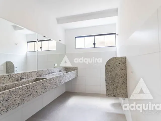 Sala para alugar, no bairro Centro em Ponta Grossa