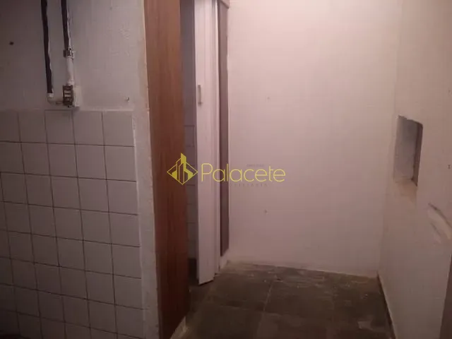 Loja para alugar, no bairro Residencial Estoril em Taubaté