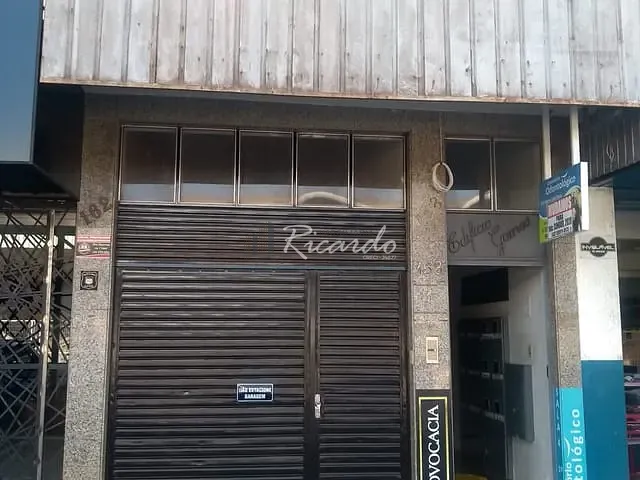 Sala para alugar, no bairro Centro em Arapongas
