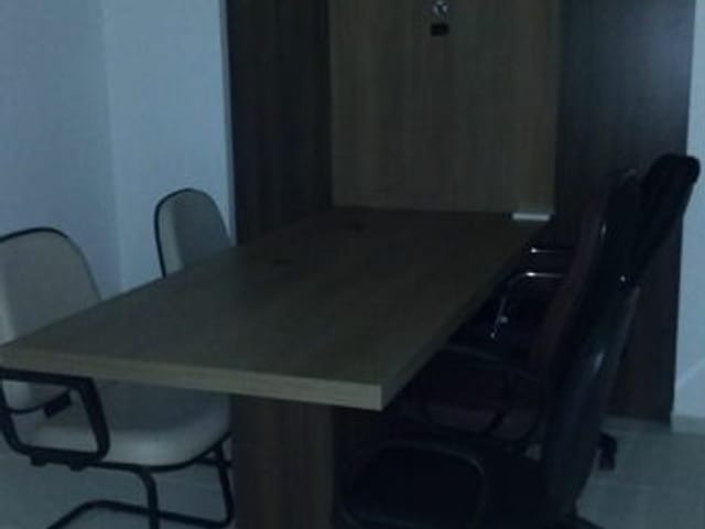 Comercial com 82m², à venda, no bairro Centro em Balneário Camboriú