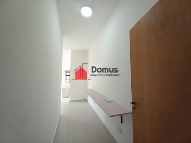 Sala para alugar, no bairro Jardim Rosely em Pindamonhangaba