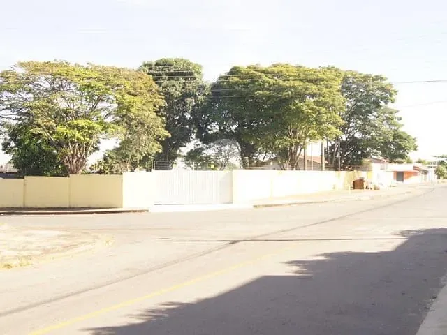 Galpão / Barracão com 3428m², para alugar, no bairro Jardim Cristal em Aparecida De Goiânia