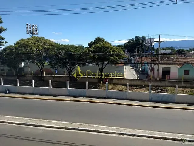 Comercial com 139m², à venda, no bairro Ponte Alta em Aparecida