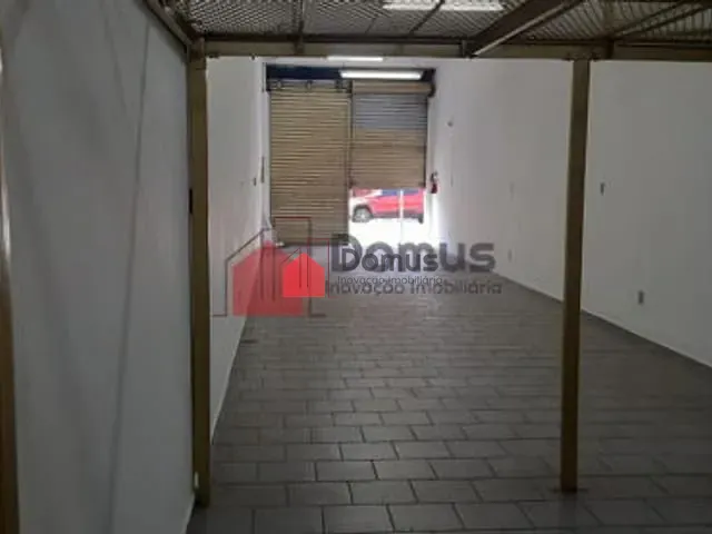 Prédio com 177m² 1 quarto e 2 banheiros, para alugar, no bairro Centro em Pindamonhangaba