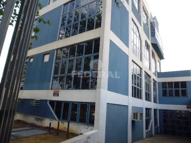 Prédio para alugar, no bairro Santa Genoveva em Goiânia