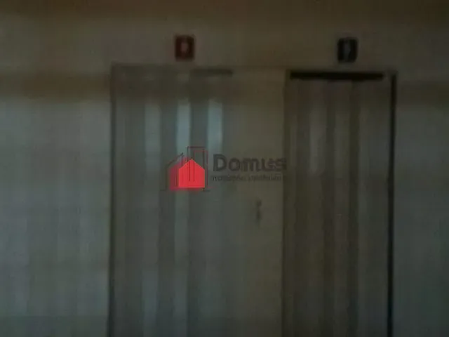 Comercial com 1669m², para alugar, no bairro Centro em Pindamonhangaba