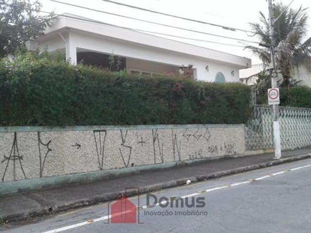 Comercial com 935m², à venda, no bairro Alto do Tabaú em Pindamonhangaba