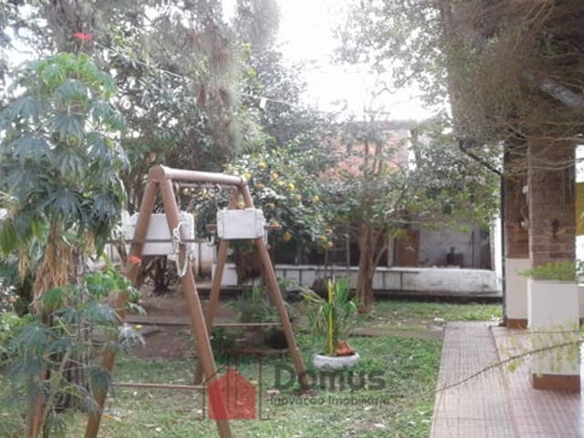 Comercial com 935m², à venda, no bairro Alto do Tabaú em Pindamonhangaba
