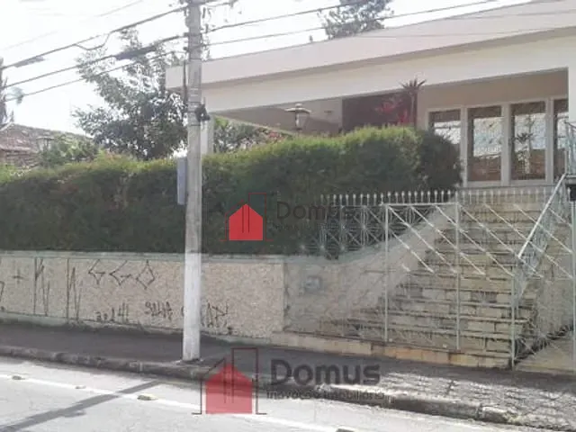 Comercial com 935m², à venda, no bairro Alto do Tabaú em Pindamonhangaba
