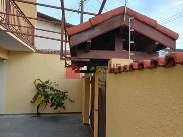 Comercial com 342m², para alugar, no bairro Jardim Boa Vista em Pindamonhangaba