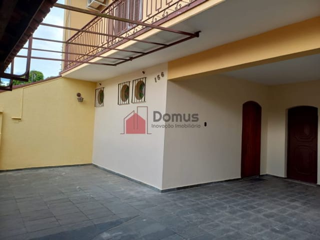 Comercial com 342m², para alugar, no bairro Jardim Boa Vista em Pindamonhangaba