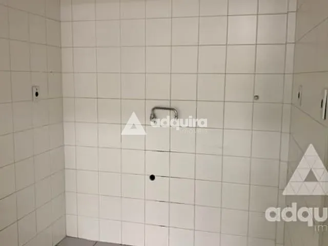 Loja para alugar, no bairro Centro em Ponta Grossa