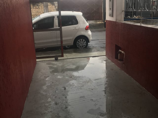 Loja para alugar, no bairro Jardim Cristina em Pindamonhangaba